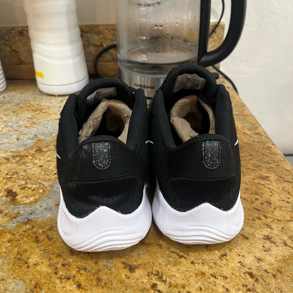 Nike flex experience size 9 - Picture 3 of 9
